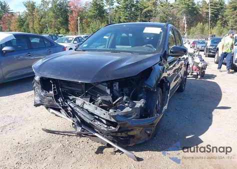 2024 Ford Escape St-Line Select z USA, uszkodzony, nr VIN 1FMCU9NA1RUA63570